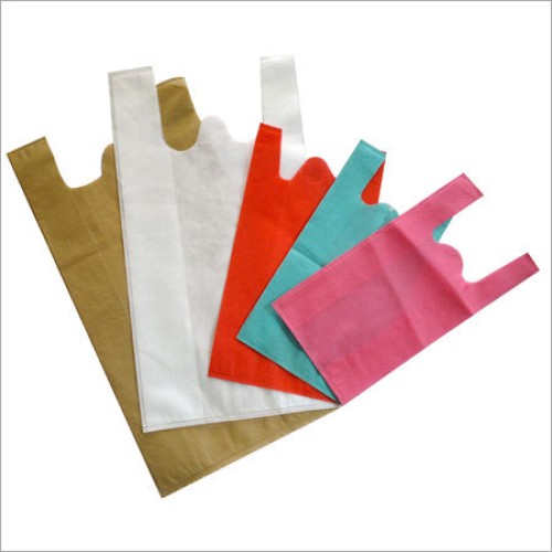 Non woven fabric w cut bags